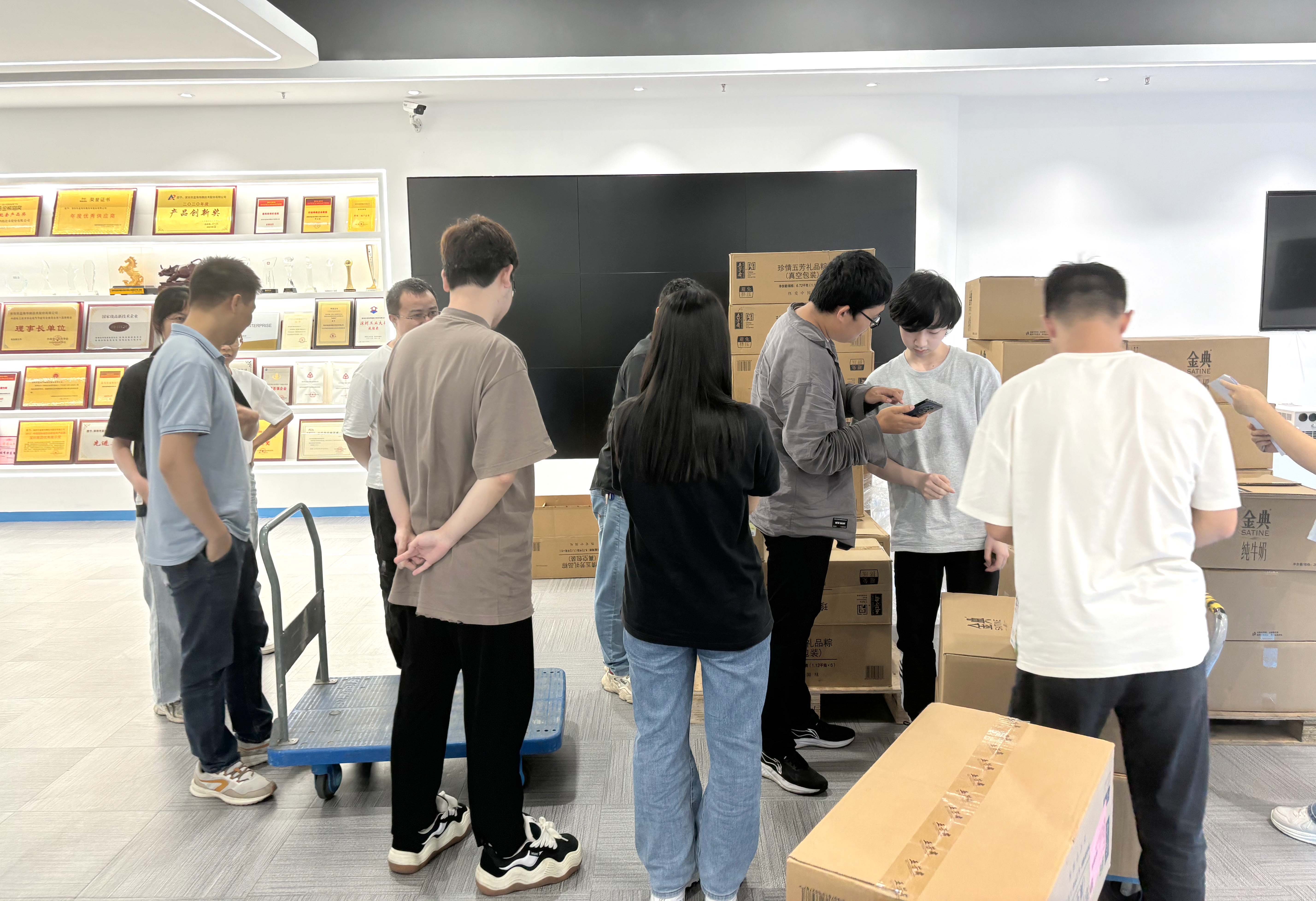 粽香迎端午 关怀暖人心｜乐竞体育为全体家人们发放端午节福利啦！